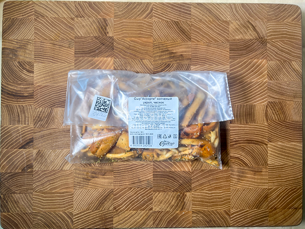 Сыр 150 гр ГОРНЫЙ СЫРОВАР (Ассорти копчёный с укропом и чесноком) в Орле