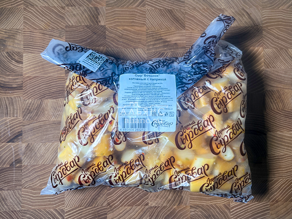 Сыр 1 кг ГОРНЫЙ СЫРОВАР (Бочонок копчёный с паприкой) в Орле