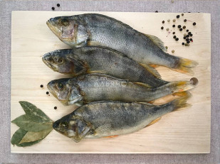 Диспенсеры для снеков: Окунь речной вяленый